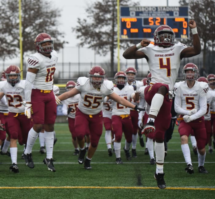 Central-Catholic.Tualatin.6A-football-final.Taylor-Balkom.4